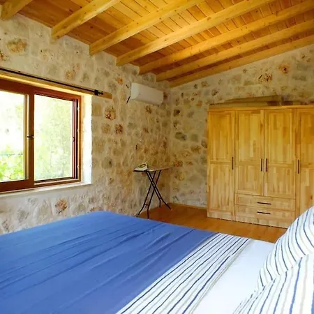Apartament Dag Manzarali Tas Ev *